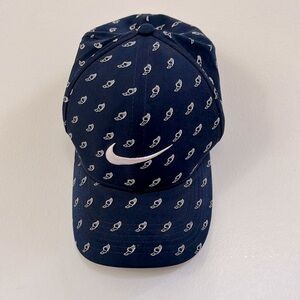 Nike Classic99 Dri-Fit Performance Hat Navy Blue Shoe w/ Wings Logo Men's L/XL